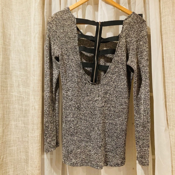 Top - Picture 2 of 2